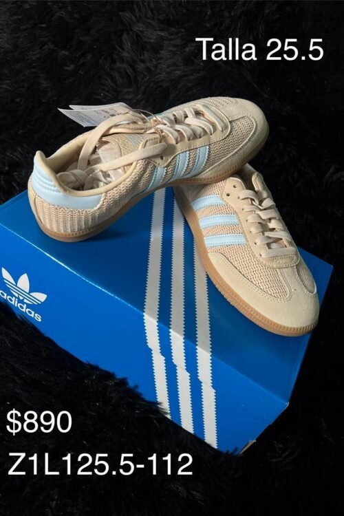 Tenis Adidas Handball Spezial beige con azul cielo talla 25.5 MX en su caja