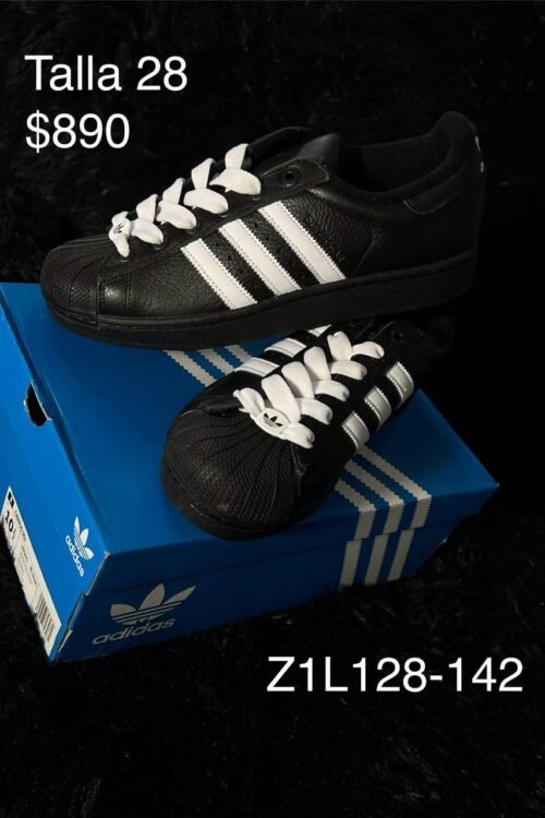 Tenis Adidas Superstar negro total talla 28 MX en su caja