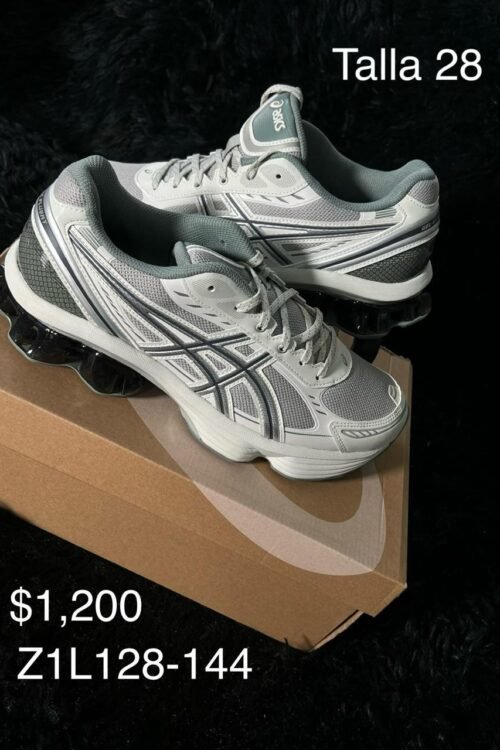 Tenis ASICS gris con plata talla 28 MX en su caja