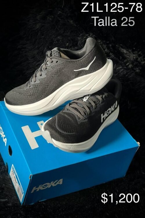 Tenis Hoka gris oscuro con blanco talla 25 MX en su caja
