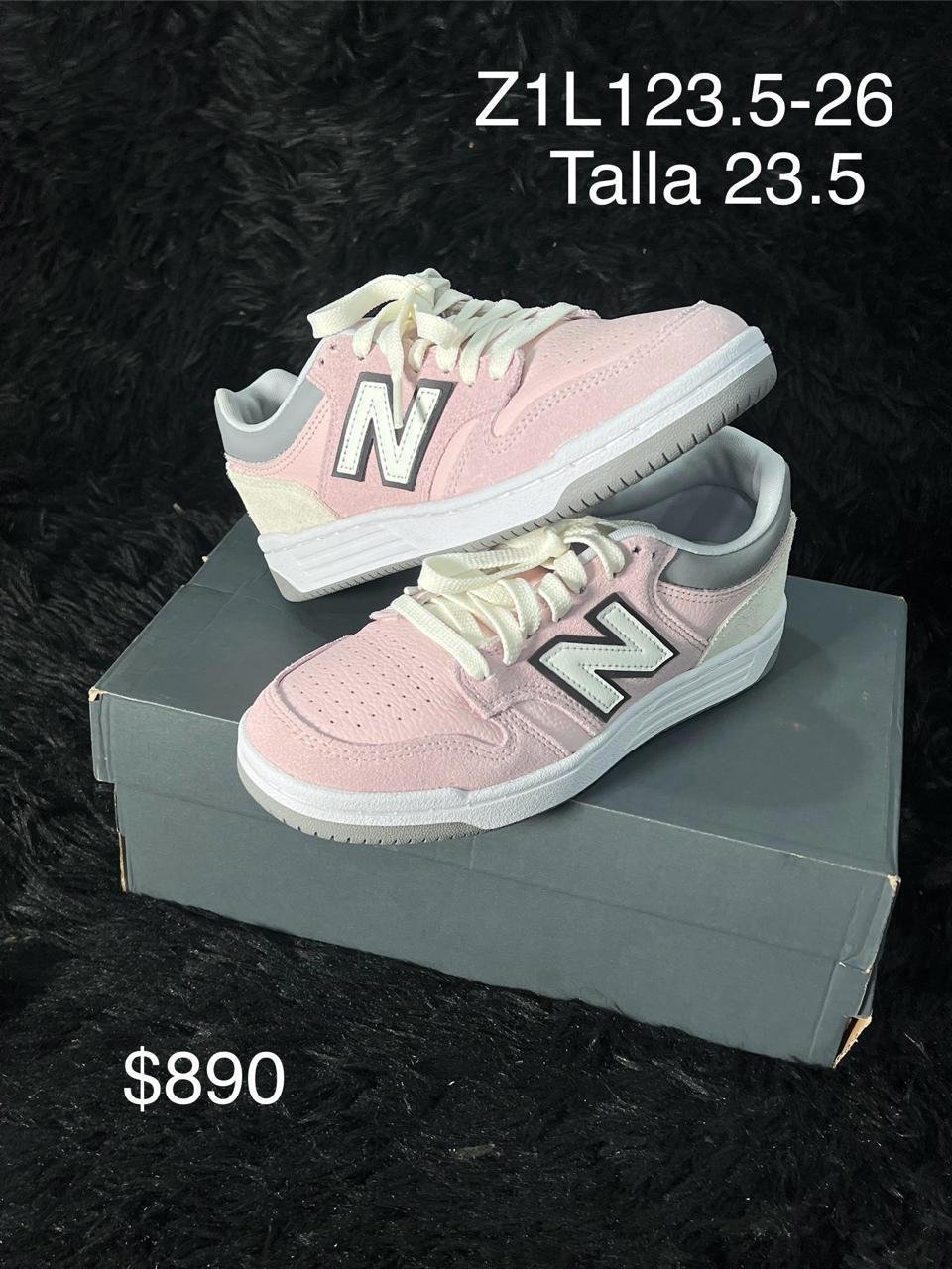 Tenis New Balance 480 rosa talla 23.5 MX en su caja