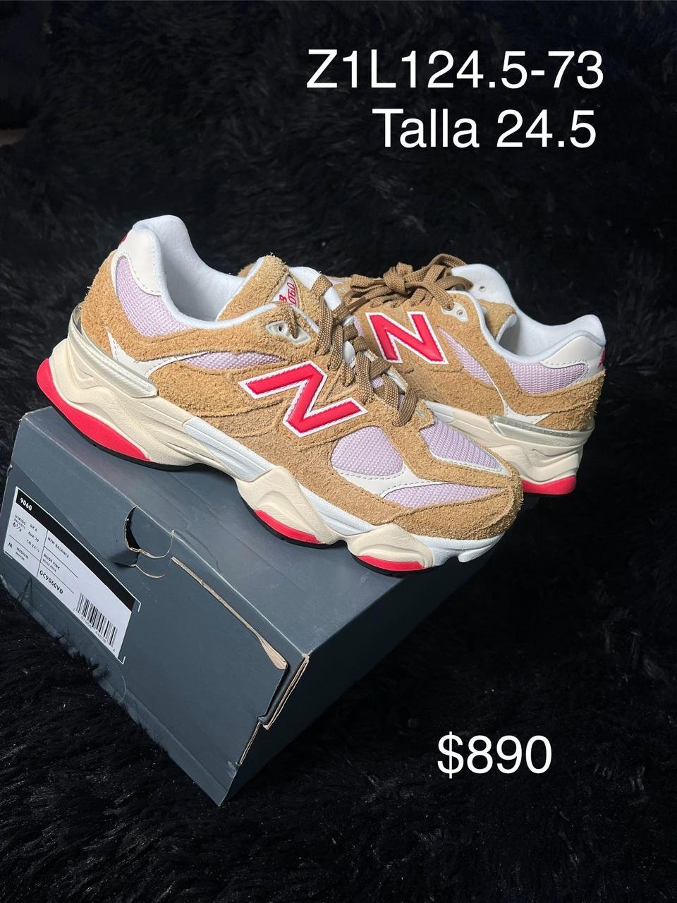 Tenis New Balance 9060 café con rosa talla 24.5 MX en su caja