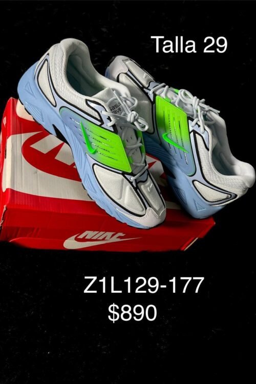Tenis Nike blanco con azul cielo talla 29 MX en su caja