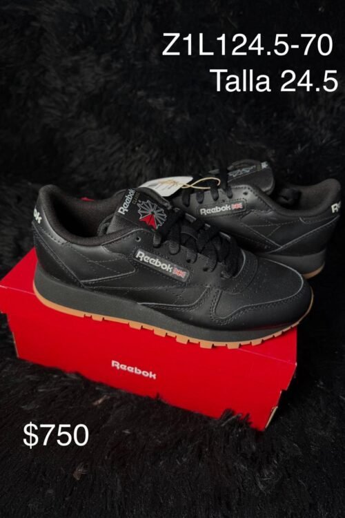 Tenis Reebok Classic Leather negro talla 24.5 MX en su caja