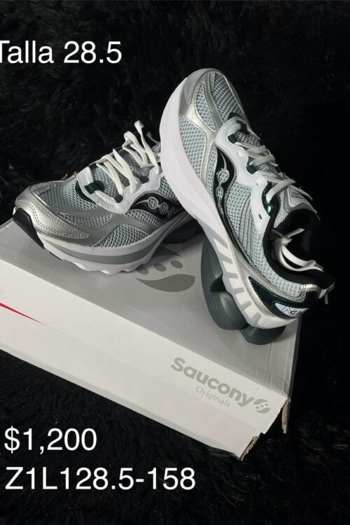 Tenis Saucony plata talla 28.5 MX en su caja